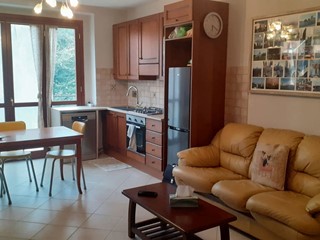 Trilocale in Vendita a Avigliana, 198'000&euro;, 120 m², con Box