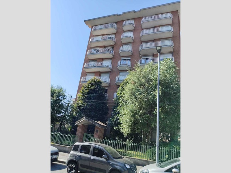 Appartamento in Vendita a Torino, 200'000&euro;, 100 m²