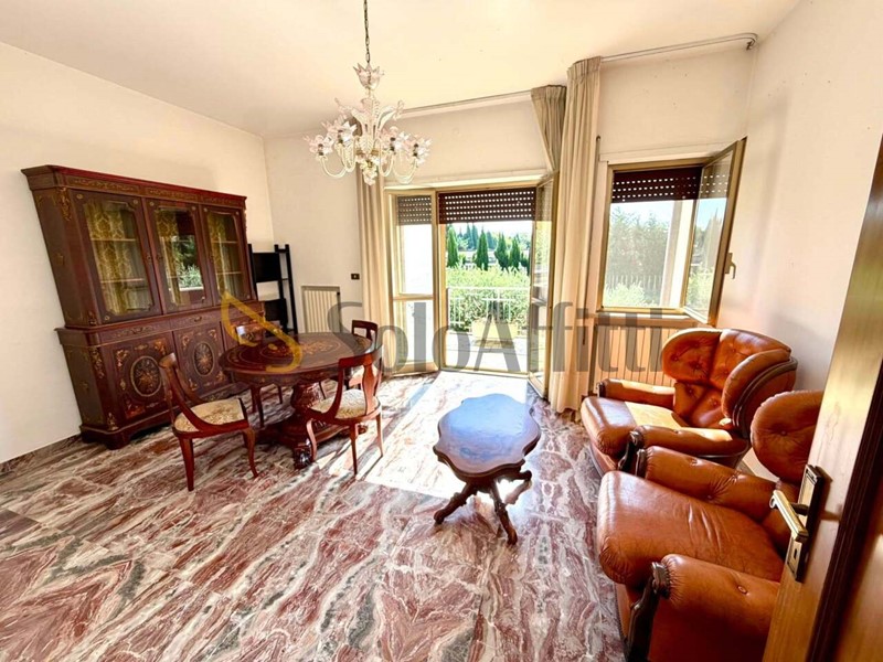 Quadrilocale in Affitto a Tortoreto, 600&euro;, 145 m²