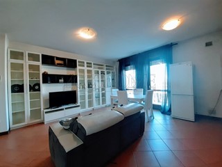 Quadrilocale in Affitto a Padova, zona Monta', 900&euro;, 84 m², arredato