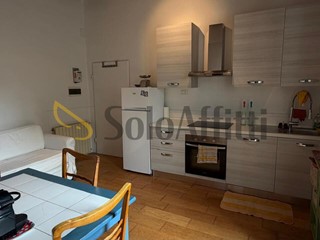 Trilocale in Affitto a Impruneta, zona Tavarnuzze, 800&euro;, 50 m², arredato