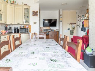 Trilocale in Vendita a Empoli, 139'000&euro;, 75 m²