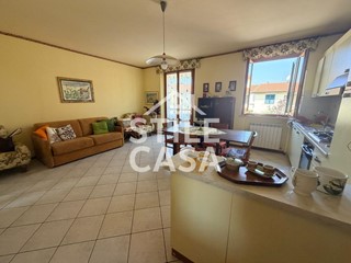 Trilocale in Vendita a Altopascio, 133'000&euro;, 54 m², arredato, con Box