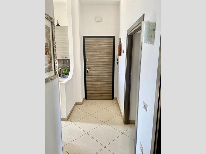 Quadrilocale in Vendita a Campiglia Marittima, zona Venturina Terme, 170'000&euro;, 75 m², arredato, con Box