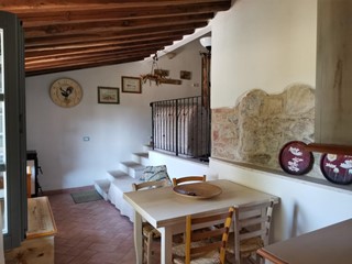 Trilocale in Vendita a Casole d'Elsa, 180'000&euro;, 70 m², arredato
