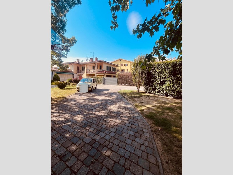 Appartamento in Vendita a Massa e Cozzile, zona Traversagna, 250'000&euro;, 100 m²