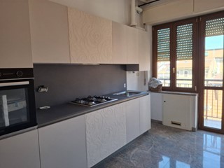 Appartamento in Affitto a Civitanova Marche, 800&euro;, 96 m²
