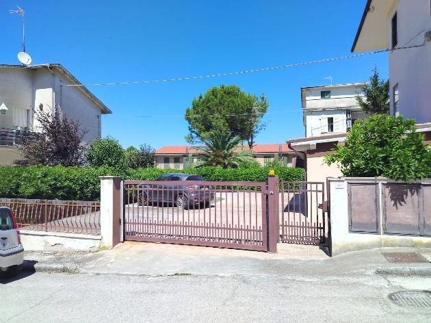 Quadrilocale in Vendita a Civitanova Marche, 105'000&euro;, 83 m²