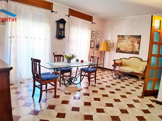 Appartamento in Vendita a Galatina, 105'000&euro;, 124 m²