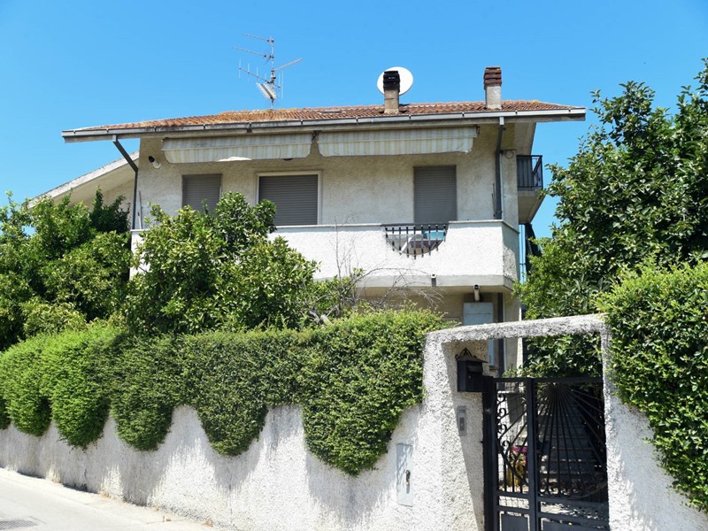 Quadrilocale in Vendita a Montesilvano, 170'000&euro;, 117 m²