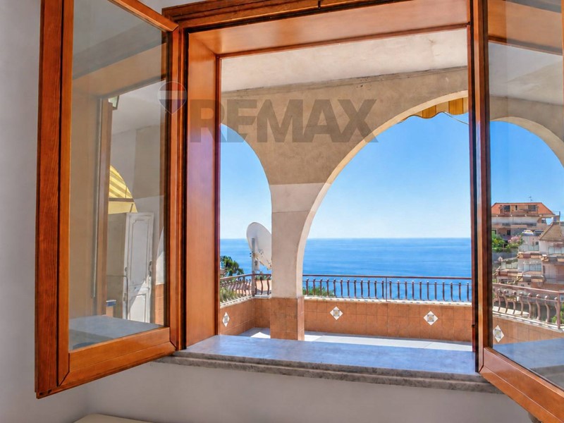 Trilocale in Vendita a Letojanni, 125'000&euro;, 76 m²