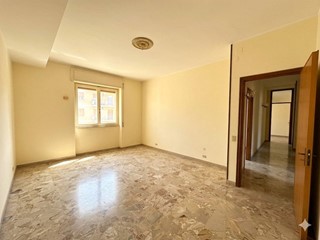 Appartamento in Vendita a Gallipoli, 235'000&euro;, 145 m²