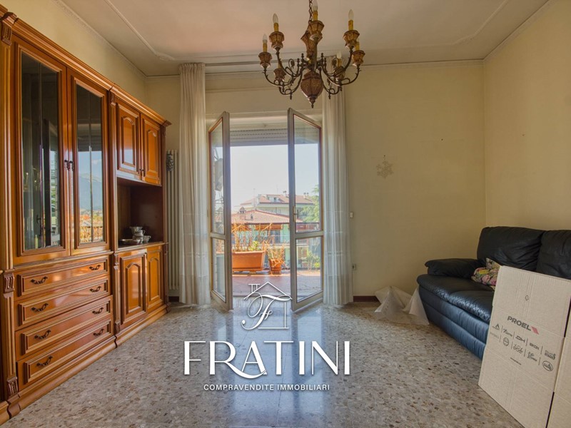 Appartamento in Vendita a Sant'Egidio alla Vibrata, 89'000&euro;, 125 m²