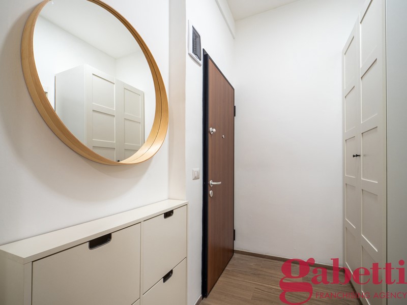 Monolocale in Affitto a Milano, 730&euro;, 37 m², arredato