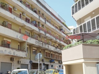Quadrilocale in Affitto a Milazzo, 650&euro;, 133 m², arredato