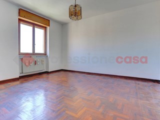 Quadrilocale in Vendita a Latina, 149'000&euro;, 134 m²