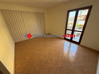 Quadrilocale in Vendita a San Nicola la Strada, 245'000&euro;, 120 m², con Box