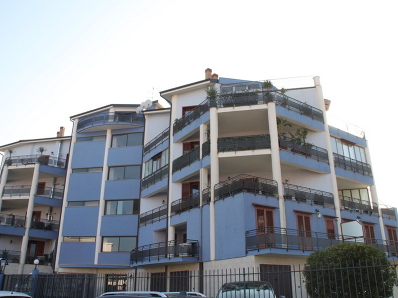 Quadrilocale in Vendita a Siracusa, zona Pizzuta Scala Greca, 199'000&euro;, 150 m²