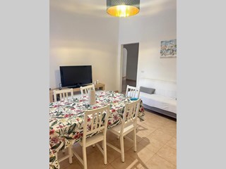 Appartamento in Affitto a Viareggio, 1'150&euro;, 90 m², arredato