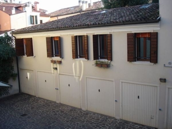 Quadrilocale in Affitto a Padova, zona Santo, 1'350&euro;, 100 m², arredato, con Box