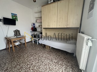 Bilocale in Affitto a Pavia, zona Viale Campari, 450&euro;, 35 m², arredato