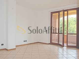 Trilocale in Affitto a Figino Serenza, 900&euro;, 90 m², con Box