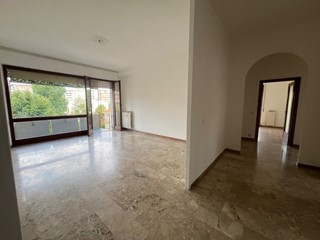 Appartamento in Affitto a La Spezia, zona EST, 800&euro;, 122 m²