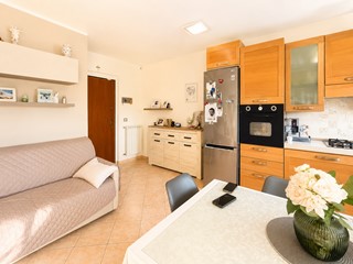 Quadrilocale in Vendita a Aulla, zona Albiano Magra, 149'000&euro;, 85 m², arredato, con Box