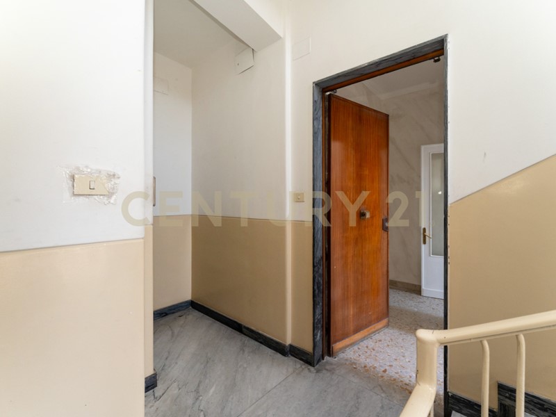 Appartamento in Affitto a Catania, 1'000&euro;, 126 m²