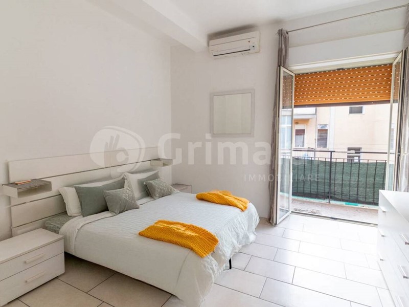 Appartamento in Vendita a Siracusa, 135'000&euro;, 140 m², arredato
