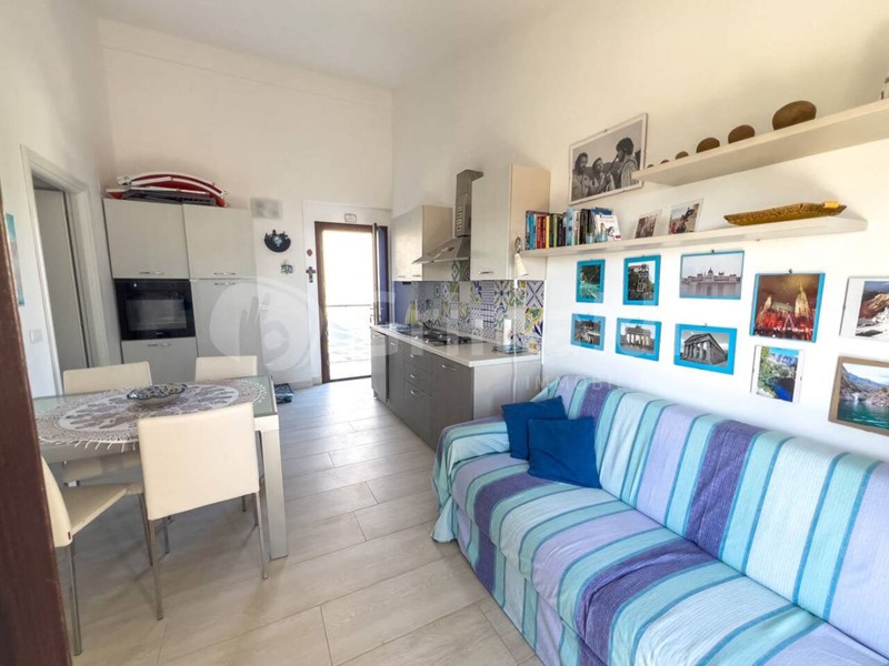 Bilocale in Vendita a Avola, 120'000&euro;, 40 m², arredato