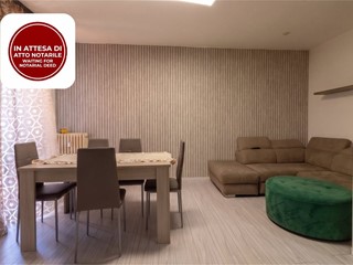 Trilocale in Vendita a Mandello del Lario, 140'000&euro;, 82 m²