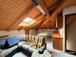 Trilocale in Vendita a Borno, 69'000&euro;, 79 m²