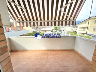 Quadrilocale in Vendita a Massa, zona Marina di Massa, 195'000&euro;, 100 m², arredato