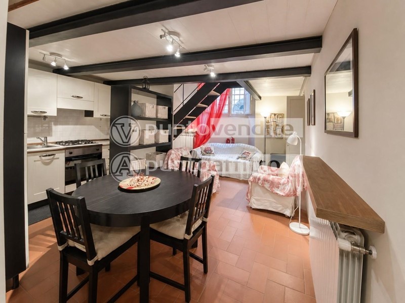 Appartamento in Vendita a Lucca, 380'000&euro;, 100 m², arredato