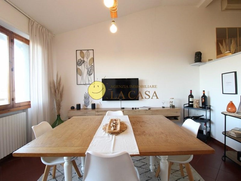 Quadrilocale in Vendita a Figline e Incisa Valdarno, zona Incisa, 205'000&euro;, 100 m²
