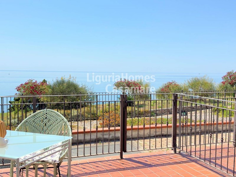 Bilocale in Vendita a Cipressa, 315'000&euro;, 46 m²