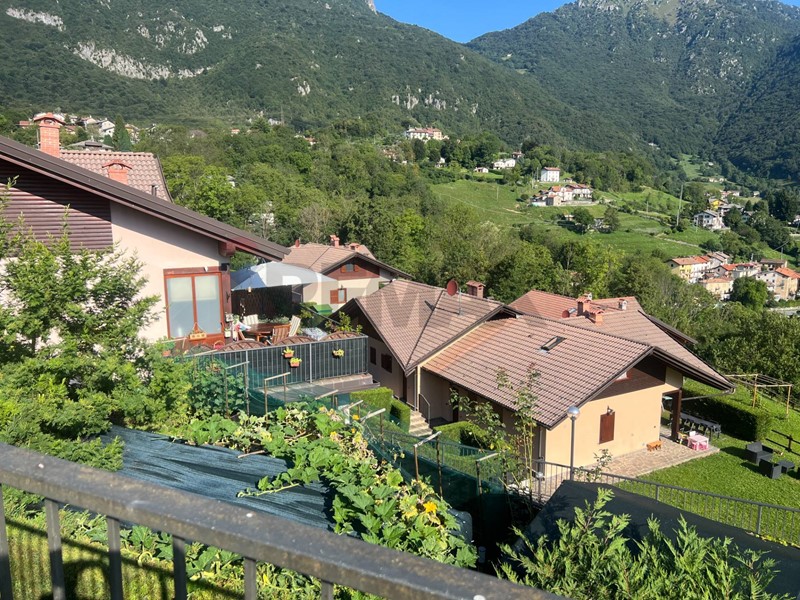 Monolocale in Vendita a Sant'Omobono Terme, 63'000&euro;, 60 m²