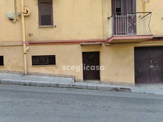 Trilocale in Vendita a Carini, 17'000&euro;, 45 m²