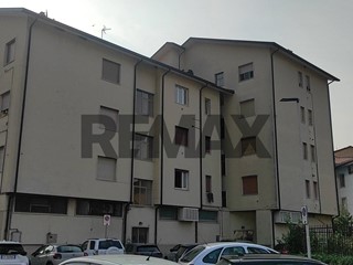 Trilocale in Vendita a Lovere, 69'000&euro;, 55 m²