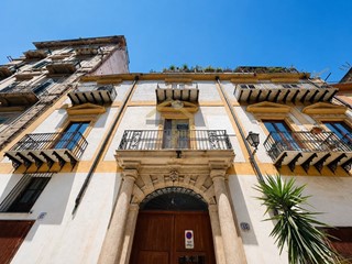 Quadrilocale in Vendita a Palermo, 165'000&euro;, 100 m²
