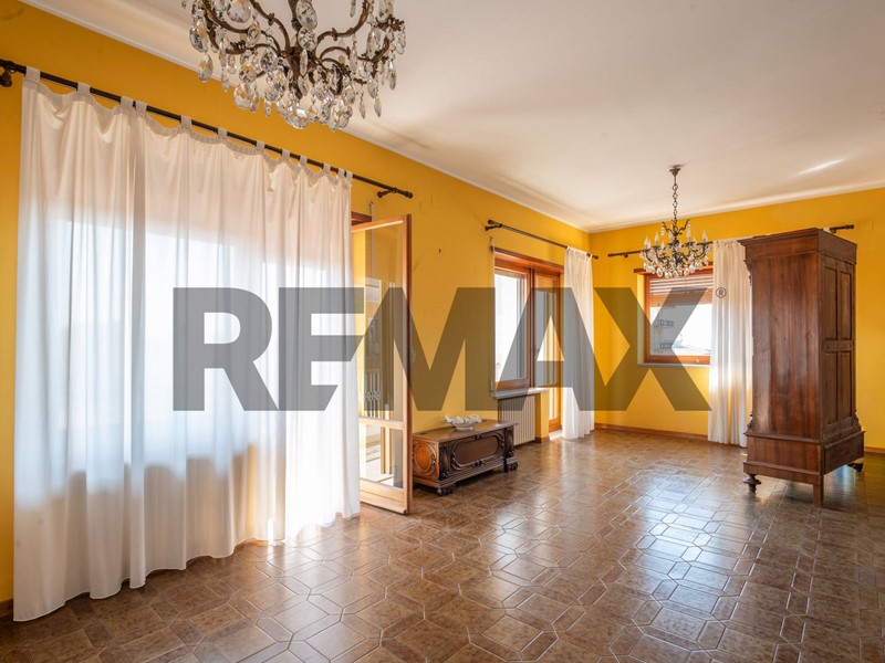 Appartamento in Vendita a Caltagirone, 125'000&euro;, 165 m²