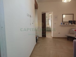 Bilocale in Affitto a Sirignano, 300&euro;, 61 m²