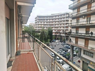 Appartamento in Affitto a Acireale, 1'195&euro;, 180 m²