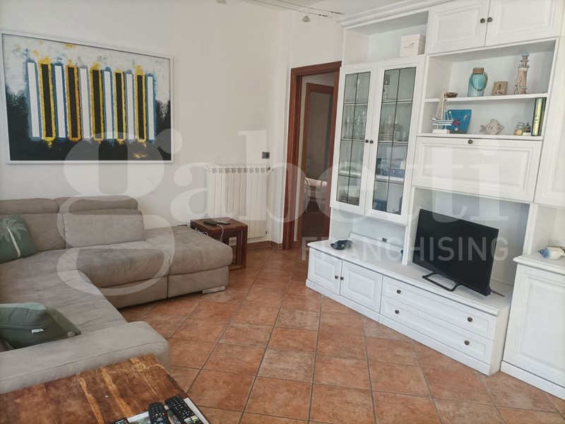 Trilocale in Affitto a Santa Marinella, 650&euro;, 75 m²