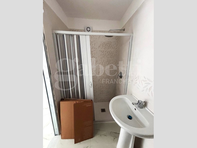 Monolocale in Affitto a Napoli, 550&euro;, 50 m²