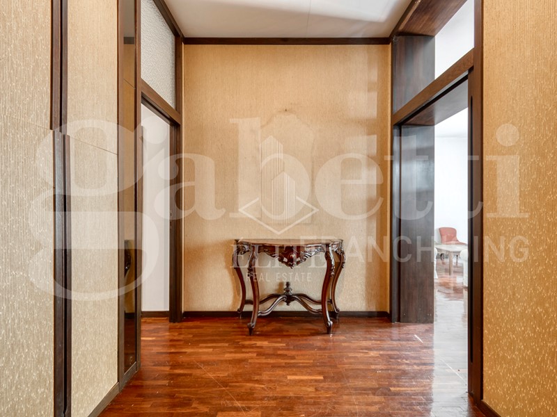 Appartamento in Vendita a Bologna, 620'000&euro;, 160 m², con Box