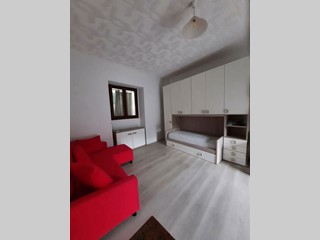 Monolocale in Vendita a Gorla Minore, 45'000&euro;, 41 m², arredato