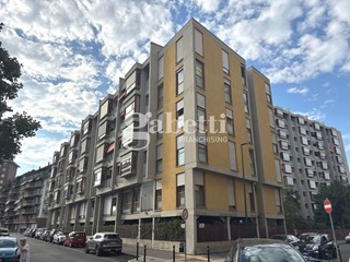 Quadrilocale in Vendita a Torino, 285'000&euro;, 115 m², con Box