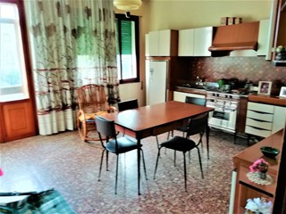 Appartamento in Vendita a Cavarzere, 58'000&euro;, 101 m²